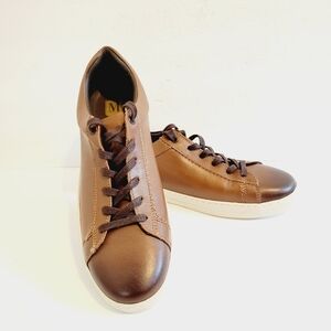 New BRUNO MAGLI Diego Cognac Calf Leather Sneakers Size 8